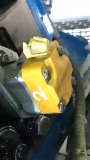 Installing injector on perkins 1300 series engine