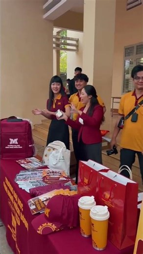 MIT Uni. mang đến không khí Xuân rộn ràng trong ngày hội “Mừng Đảng Quang vinh – Mừng Xuân Bính Ngọ”