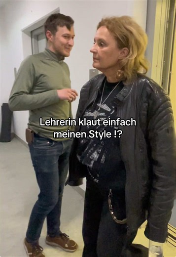 inside.afk (@inside.afk)’s videos with Hey It's Me - Official Sound Studio