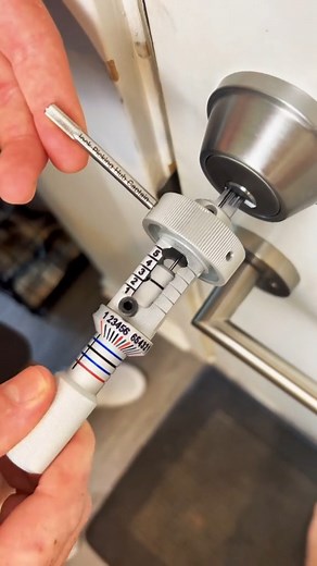 6.7K views · 59 reactions | Mul-T-Locks can be more secure in some cases but still easily defeated with the right method. #lockpicking #security #homeowner #tools #city #locksport #locks #security #lockpick #locksmithtools #key #locksmithing #lockpicker #keys #keycutting #padlock #fyp #viralreelspage | Captain Lock Smith | Facebook