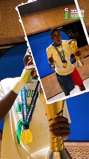 It’s always a little more fun when there’s gold on the table. 🏅🇸🇳