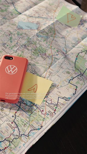 Online-Routenberechnung – leicht gemacht! 🗺️ Mit VW Connect kannst du deine Route ganz entspannt von zu Hause aus planen, per Handy übertragen und dann stressfrei losfahren.​ Erfahre mehr: https://www.volkswagen.de/de/konnektivitaet-und-mobilitaetsdienste/konnektivitaet/we-connect/aktivierung.html #Volkswagen #VW Fahrzeugabbildung zeigt Sonderausstattungen. Bildliche Darstellungen können vom Auslieferungsstand abweichen. Die gezeigten Features sind abhänging von Modeljahr und Produktionsdatum d
