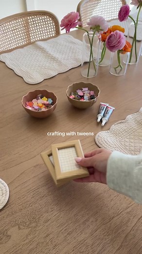 DIY Charm Frames: Fun Crafting with Tweens