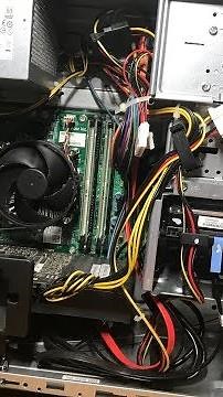 Acer Predator G3-710 Case and Inside