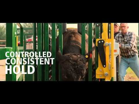 Move Faster, Work Anywhere | Arrowlock 75 Series Portable Squeeze Chute, Tub, Alley | Arrowquip