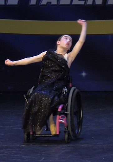 #wheelchairdancing #disabilitytiktok #nevergiveup #inspiration #dancersoftiktok