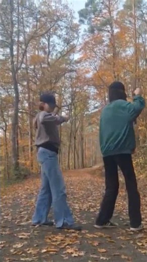 let's be besties 🥰 #dance #bestie #viral #trend #shorts #fypシ