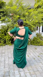 Saree bangle comment pp for links 🔗 #sawan#bollywoodsongs #ᴏʟᴅɪsɢᴏʟᴅ | Radhika Chaudhary