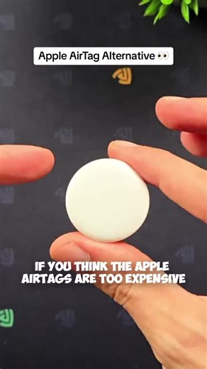 AirTags, but not. 👀 check out the UGREEN SmartTags and never loose an item again 🤩 #smarttag #ugreen #airtag #apple #iphone #tech #tracker @UgreenOfficialShop