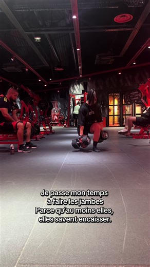 Fit Girl Workout Journey: Embracing Leg Day