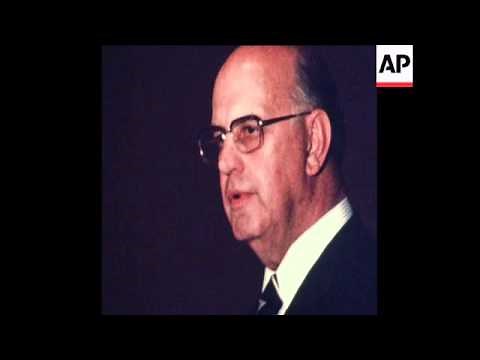 UNUSED 21/11/80 SOUTH AFRICAN PRIME MINISTER PETER BOTHA TALKING IN JOHANNESBURG