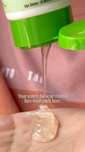 ‪@mamaearthindia1509‬ Tea tree pimple control face wash #skincare #viral #youtubeshorts #acnetreatment