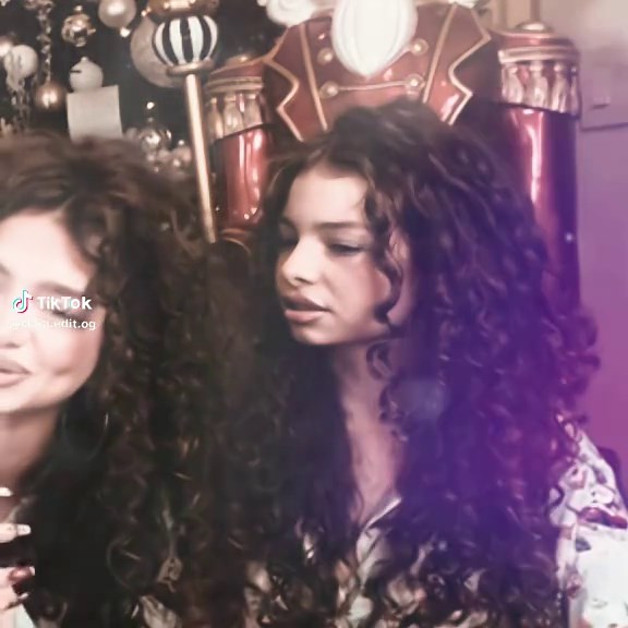 Emotional Reflections in Sad Edits Compilation