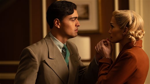 ‘Kiss of the Spider Woman’ star Tonatiuh reconnects with USC