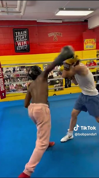 Unique Boxing Combinations: Improve Your Skills