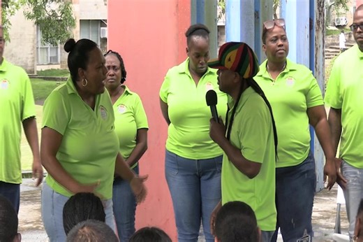 𝐏𝐨𝐥𝐢𝐜𝐞 𝐃𝐫𝐚𝐦𝐚 𝐆𝐫𝐨𝐮𝐩 𝐩𝐞𝐫𝐟𝐨𝐫𝐦𝐬 𝐬𝐤𝐢𝐭 𝐭𝐡𝐚𝐭 𝐬𝐡𝐨𝐰𝐜𝐚𝐬𝐞𝐬 𝐆𝐁𝐕 As a part of the global 16 Days of Activism campaign, the Police Drama Group has been touring the country with performances to raise awareness on gender-based violence. The group began their tour on November 25, and is set to conclude on December 10, operating under year’s theme, “UNITE to End Digital Violence against All Women and Girls.” Earlier today, the group made its second to last stop in the C