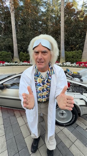Hector Magallanes on Instagram: "Doc Brown gives us the Best Tour of the Time Machine the Delorean from back to the future ! #unistudios #universalstudioshollywood #backtothefuture #docbrown #fy"