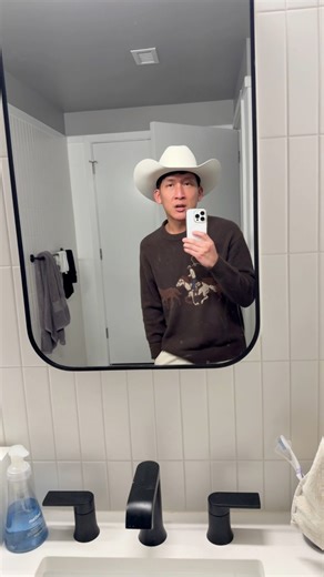 I just really like this #DwightYoakam song | Travis Yee - Music