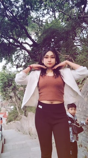 #Motu💓😝 #🧿🤟__ #tharuniigirl💗🧿 #ktmmuser💜 #didivai❤️ @💙 _anku_💙✌️ @Kamali Tharu