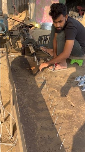 Cutting gi wire #giwire #wireworks #wirecutter #machine #wirecutting