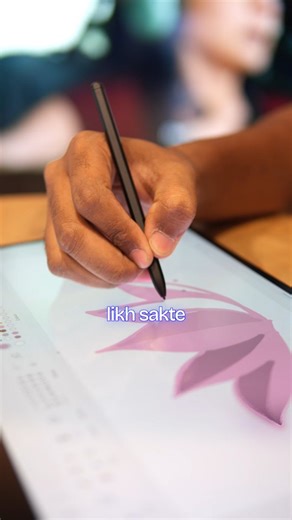 Tejas Patil | Tech & AI on Instagram: "31 HOURS BATTERY? 🔋🤯 Laptop chahiye jo tablet bhi ban jaye? 💻 Samsung ka ye naya Galaxy AI laptop maine Vijay Sales mein try kiya, aur iske features sach mein kaafi practical hain. Main Highlights: * Convertible Design: Ise 360° fold karke S-Pen ke saath notebook ki tarah use karo. ✍️🌀 * Smooth Performance: Intel Core Ultra 5 aur Arc GPU se heavy tasks aur gaming aasaan ho jayegi. 🎮 * Phone Integration: Apne phone ke photos aur messages seedha laptop s