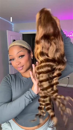 Amber Renae on Instagram: "Fall Wig finds on TEMU 🤯🔥 @shoptemu If I sent you the link, would you order this wig?! 👀👀⬇️ ⚡Stock is limited, first come first served! Download TEMU APP and search CODE 【dzs5746】 to get a lightning deal #Temu #Temufinds #Temulookbook #temubaes #temustyle #temu #wiginstall #hairstyles #lacewigs #temufinds #beauty #trendingreels #temuwig #wigtutorial"