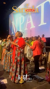 SANJOLA BRUXELLES🇧🇪 Quel public, quelle performance😀. Gael n’a pas eu besoin du grand choeur car le public belge faisait bien l’affaire‼️ #lightproagency💡 #sanjola #bruxelles #gael #concert | Light Pro Agency