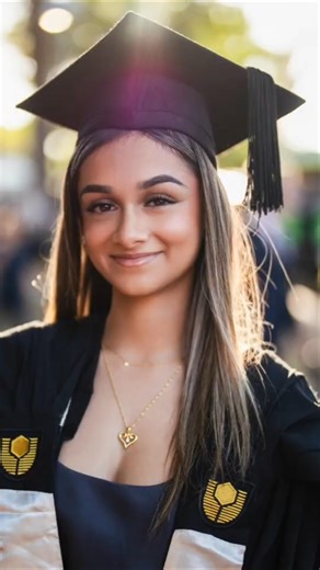 Shooting free graduation photos for Curtin Grads