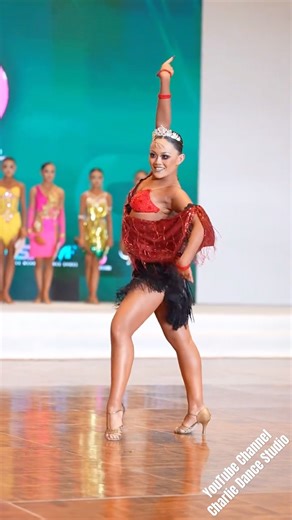 🤩Wow you’re so stunning #dance #dancesport ##ballroomdance #chacha #chinesedancer