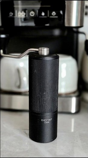 Home coffee with TIMEMORE Chestnut C3-esp manual coffee bean grinder