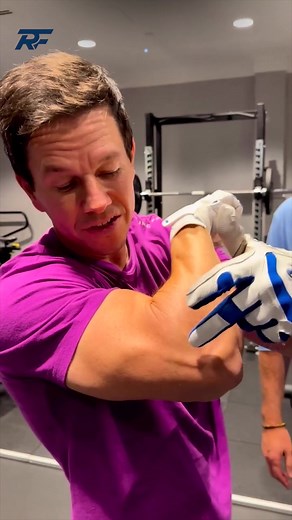 29K views · 293 reactions | Mark Wahlberg tricked? DM me the word “pain” for a free back pain fix demo! #Backpain #lowbackpain | Grant Elliott | Facebook