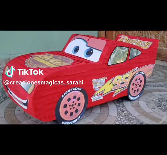 Tutorial piñata Rayo McQueen paso a paso - Creaciones Mágicas Sarahí