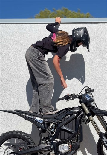 new drop @2010 🫣 link in bio 🔗 #foryoupage #tiktok #bikes #surron #wheelie @Jennifer Campbell @City Grounds @Hand drags only