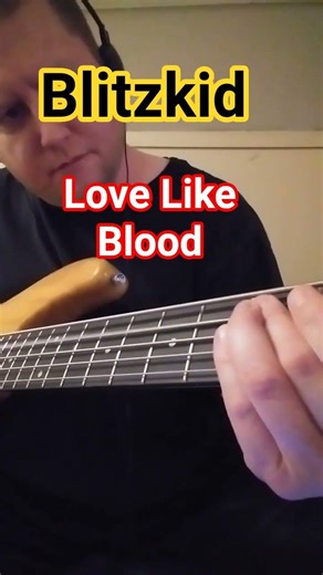 Blitzkid - "Love Like Blood" (Bass Cover Riff).