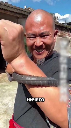 He bent iron with his hands?!😱🤬👏
