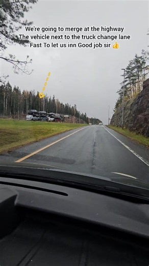 13K views · 35 reactions | Spotted car transport and we're about to merge to the highway, good thing is the car at back change lane fast for us to enter safely and easily #fyp #norway #vehicles #trucks #truckdriver #transport #trailers #driver #drivers #driving #trailer #travel #traffic #norge #DriveSmart #Motorway #RoadSafety #highway | Mhaimai Tanudra Haugan | Facebook
