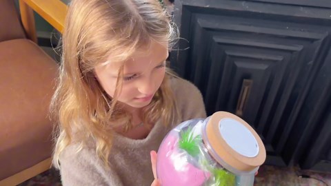 Unicorn Light-Up Terrarium Kit for Kids - LED Night Light Birthday Gift for Girls Ages 4 5 6 7 8-12 Year Old - Unicorn Toys for Girls - DIY Arts and Crafts Kit for Kids