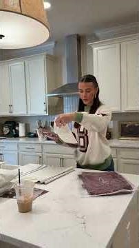 Giving everyone who ordered today something freeeee for fun✨ If you didn’t know I have a 3rd kid and