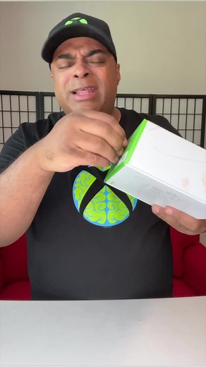 18K views · 841 reactions | Yo Xbox let me design a controller early on their refreshed Xbox Design Lab! https://xboxdesignlab.xbox.com | Lamarr Wilson | Facebook