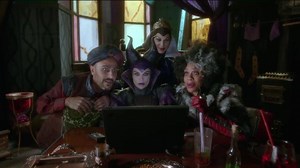 396K views · 1.8K shares | Ellos son los hijos de los villanos más malvados. ¿Le harán honor a sus padres? #Descendientes. | Disney Channel Latinoamérica | Facebook