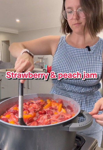 Simple Strawberry & Peach Jam Recipe