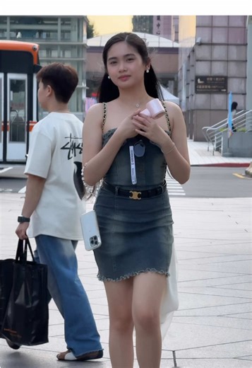 Stylish Denim Dress Outfit Ideas for Every Occasion