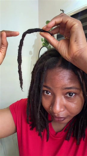 I retwist often but once in a while I go back to interlocks. But honestly interlocks are not worth it for me. #locs #fyp #retwists #interlocking