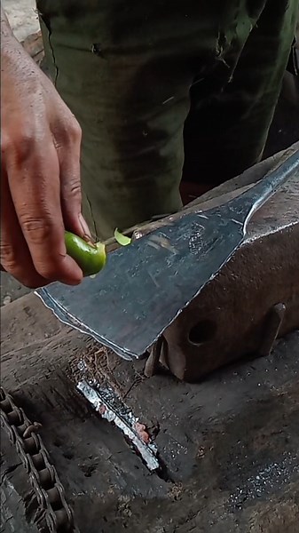 process of making frying spatula #blacksmith #handmade #forging #satisfying