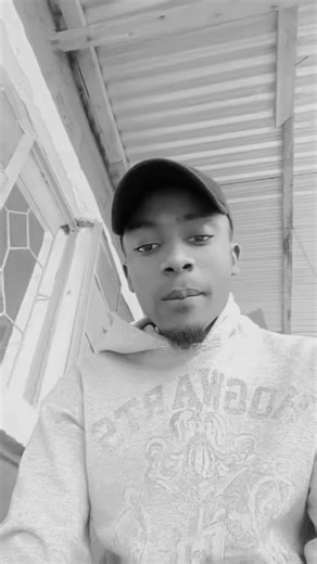 Sir Clinton (@clintonomagwa)’s videos with original sound - Hayat Motivation