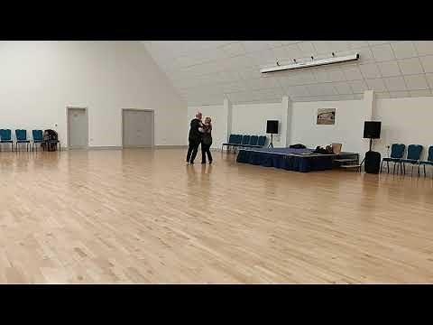 Sierra Foxtrot Sequence Dance to Music