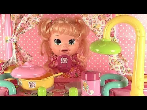 Baby Alive Cuisine, Mange et Prend son Bain Cook ‘N Care Set