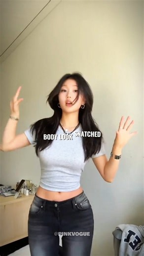 Pink Vogue on Instagram: "24 hours Glowup secret revealed by Victoria Secret model💋 #glowup #model #viraltips #girltip"