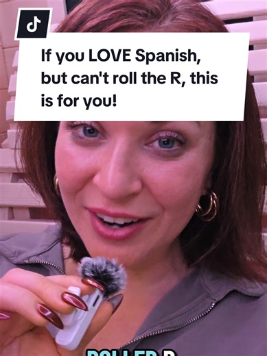 If you've been struggling to get the results you dream of, the Solo Fluye Programa de Transformación was designed for you! This one year program starts with coaching, which is designed to rewire your mindset and nervous system so that you embrace the journey from a place of FLOW and ease. No more stopping and starting, getting overwhelmed, or feeling lost and alone on this journey! What makes this different? I coach you through the mental and emotional blocks holding you back, while also giving 