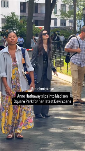 Anne Hathaway spotted filming a solo scene in the park today — but here’s the question: do you think this is Madison Square Park, or are they trying to pass it off as Central Park on screen? 🌳👀 Drop your guess below ⬇️ #AnneHathaway #DevilWearsPrada2 #NYCFilming | New York Mickey
